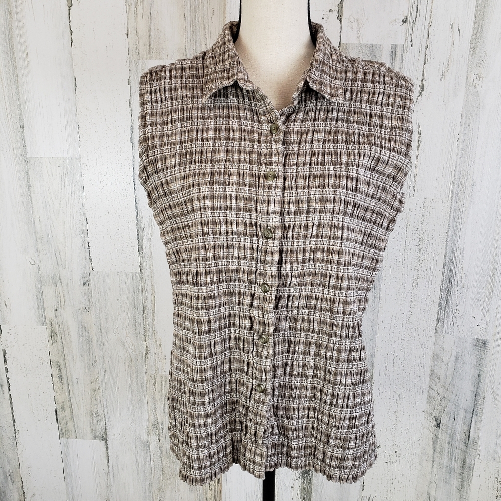 Cabela's Sleeveless Button Front Sz XL